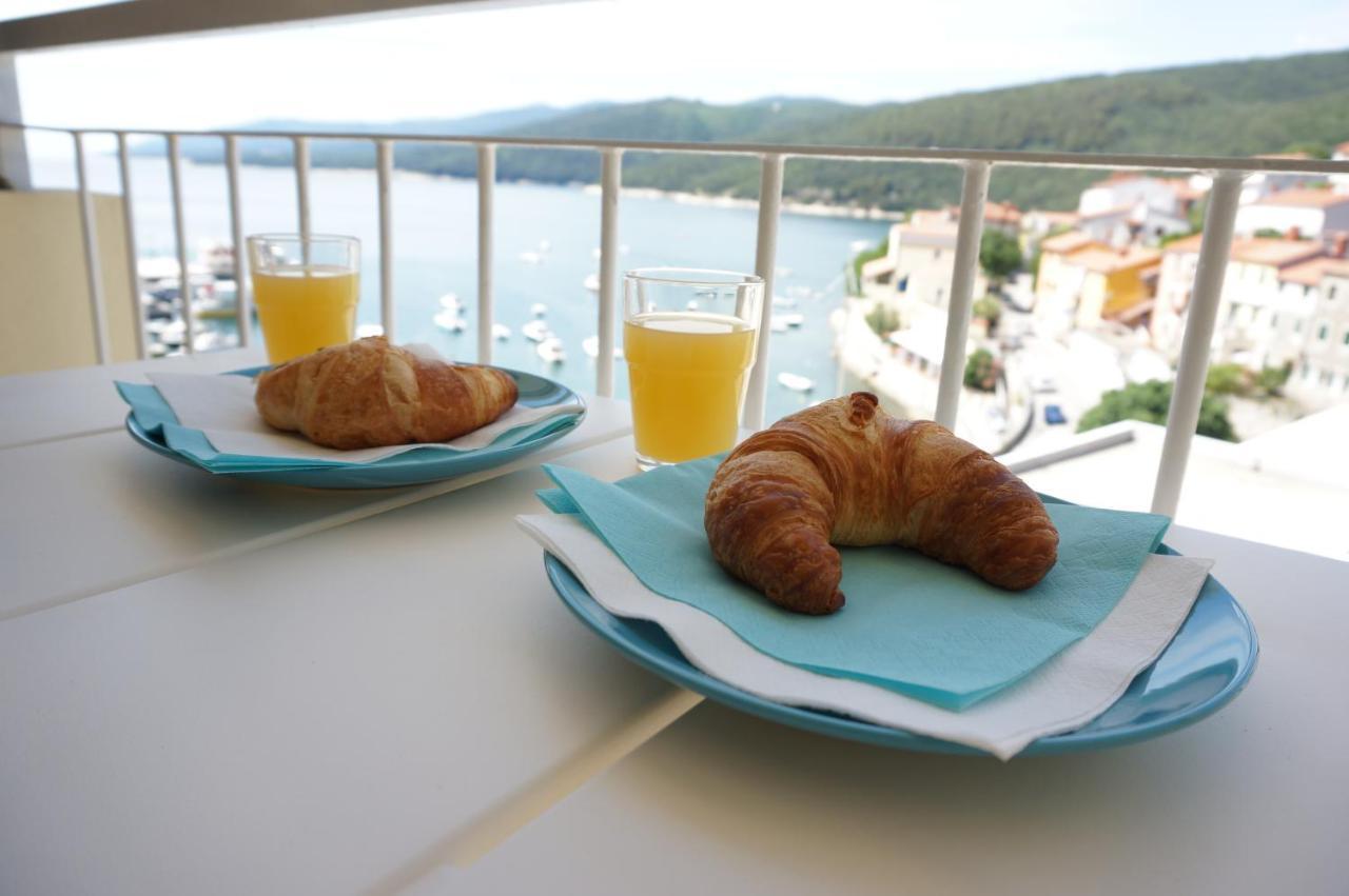 Layla - Intermezzo With Sea View In Center Of