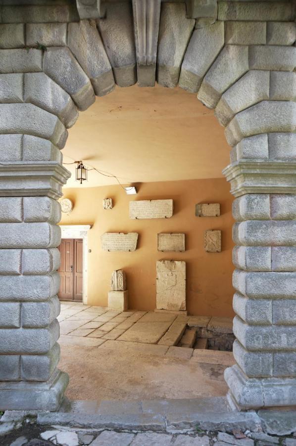 Appartamento Layla - Intermezzo With Sea View In Center Of