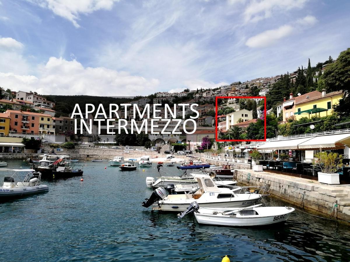 Appartamento Layla - Intermezzo With Sea View In Center Of